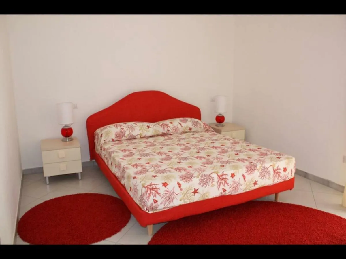 Casa vacanze Casa Ludovica a Porto Pino Villa Italia